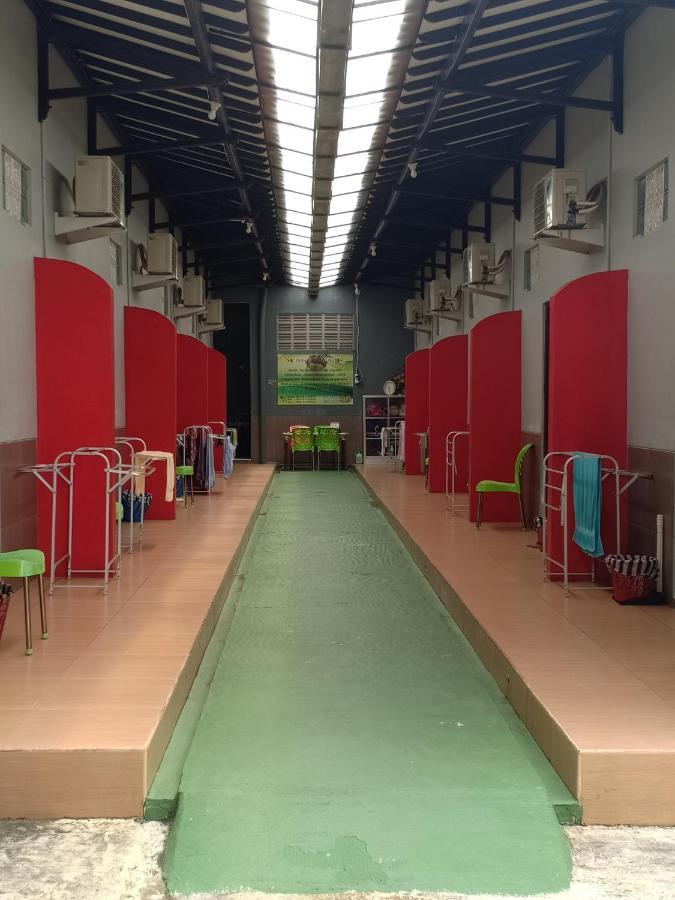 Homestay Dan Kost 78 Jepara Exterior foto