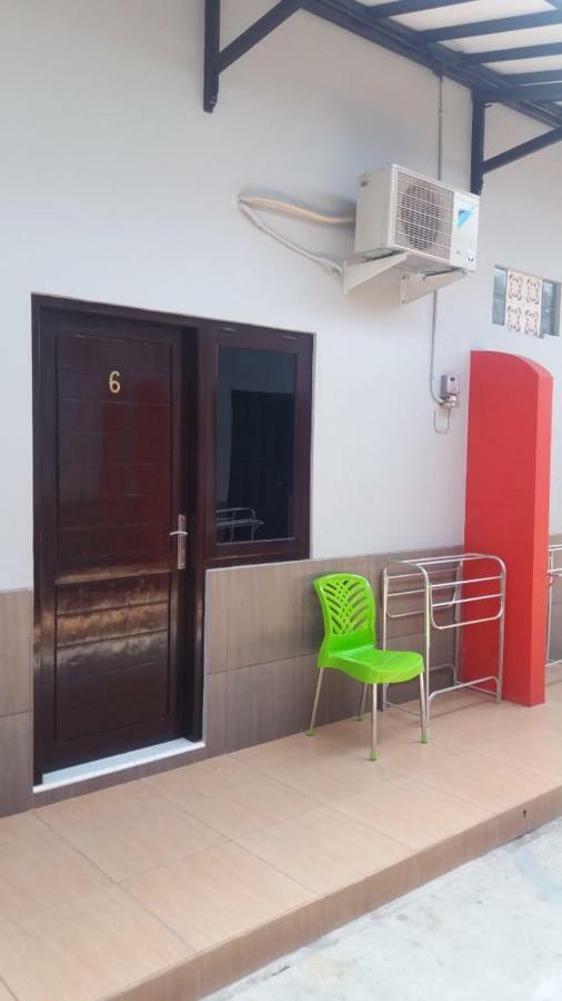 Homestay Dan Kost 78 Jepara Exterior foto